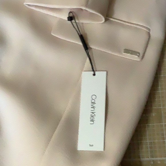 Calvin Klein Pink long coat. - Picture 7 of 9